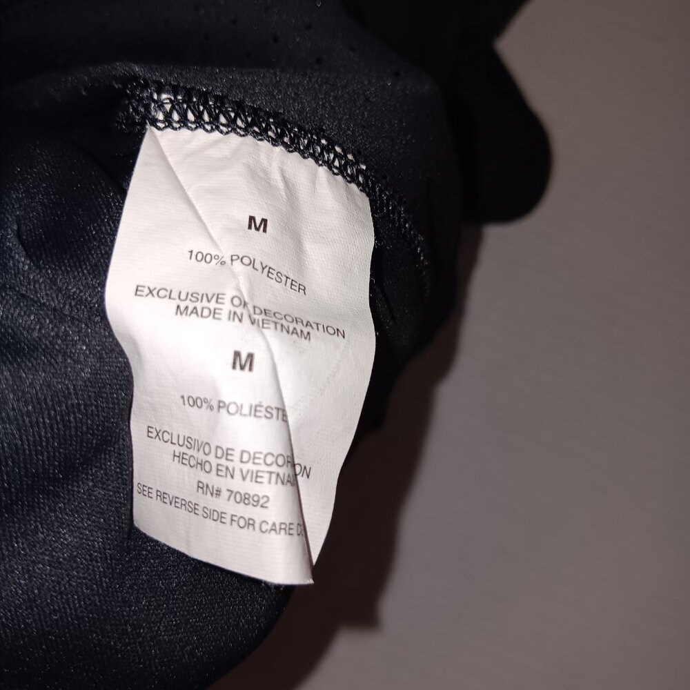 LAYER 8 MESH SIDES THUMB HOLES ACTIVE TOP - Picture 12 of 12